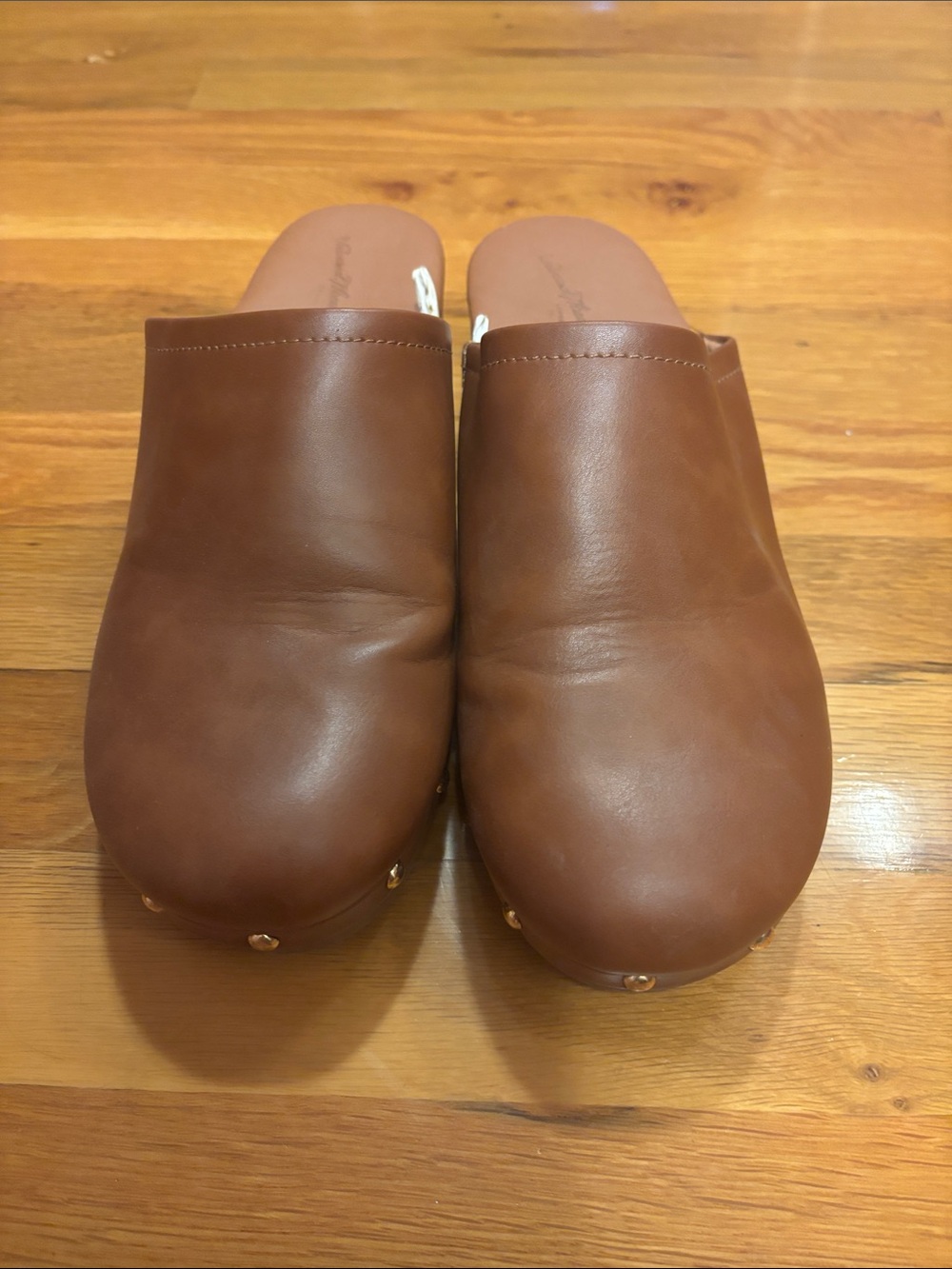 Universal Thread Brown Leather Clog Mules